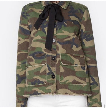 Women’s Camouflage Crop Jacket – Crypsis Military Style Button-Up Utility Coat